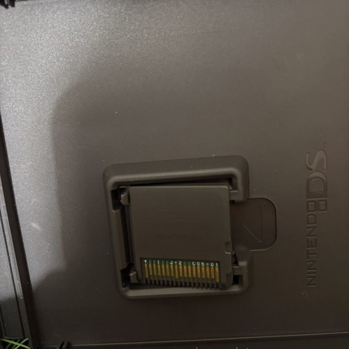 Pokémon Diamond Nintendo DS like new, complete with manuals