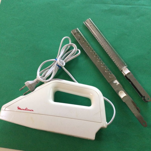Moulinex electric knife like new, barely used