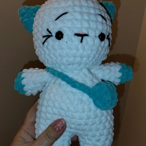 Knitted Cat