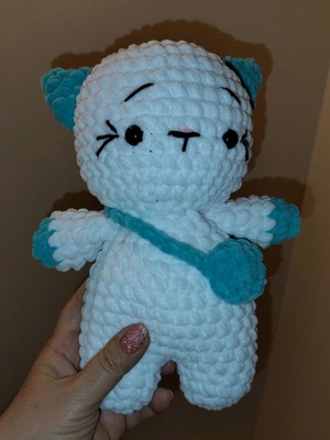 Knitted Cat