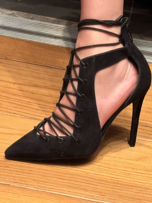 Kendall &Kylie suede pumps like new, black, size 40