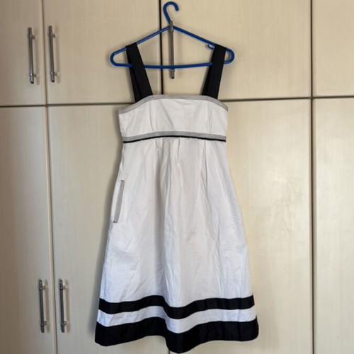 Zara women's dress size S like new, black and white