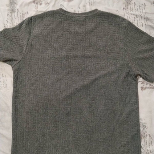 Men's short-sleeve gray T-shirt like new, size L