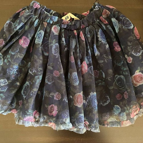 H&M Tulle Skirt with Floral Print for Girl 6-7 Years Like New