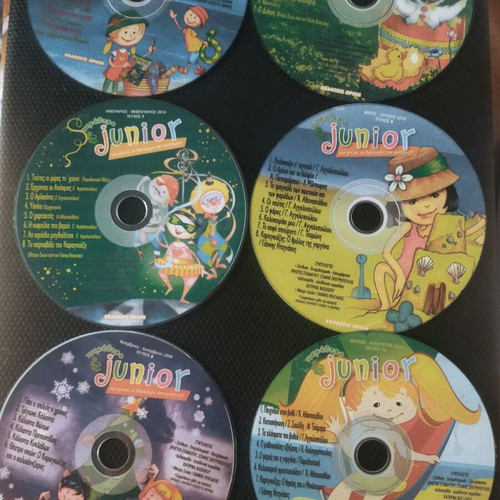 Junior magazine CD set like new with songs and stories