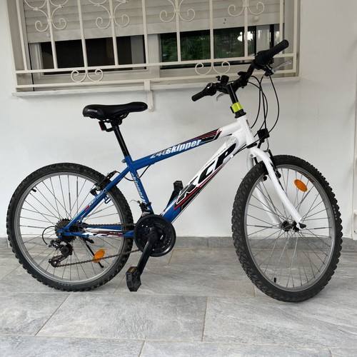 Bicycle 18-speed city bike like new, 24 inch, blue, men's