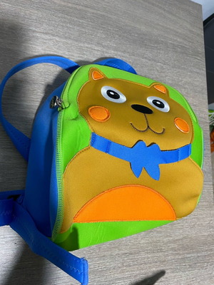 Children's backpack used in good condition