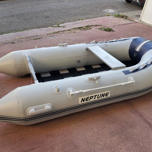 Tender Neptune 2.70 Inflatable Boat for 3 People like new
