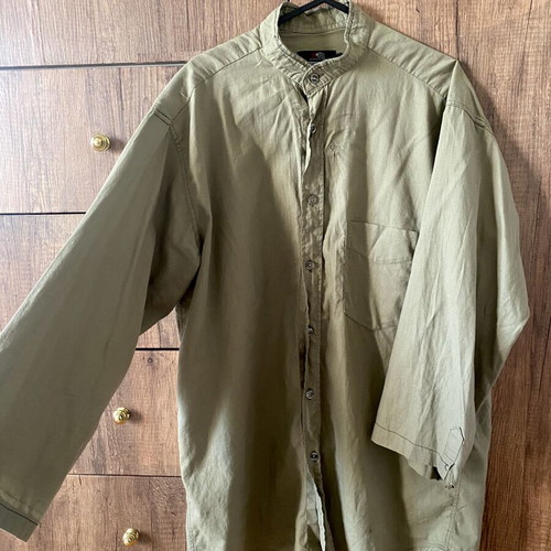 Khaki collar shirt classico size M, like new