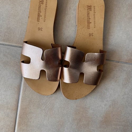 Pink gold sandals like new, size 36 narrow fit
