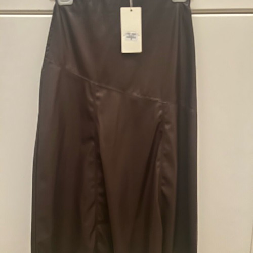 Midi leather skirt new, bordeaux