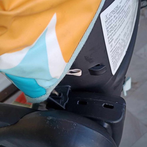Chicco high chair used with 3 recline positions