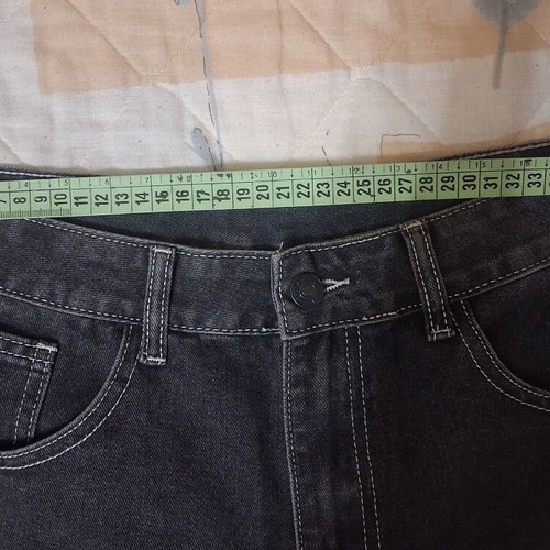 Men's Black Distressed Denim Shorts Size Small like new