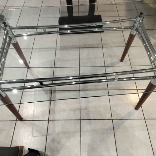 Glass table like new with chrome and wood