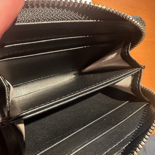 Miu Miu black leather wallet new, holds 5 cards with box