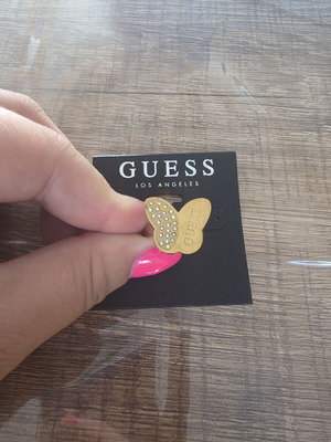 Guess gold butterfly ring like new