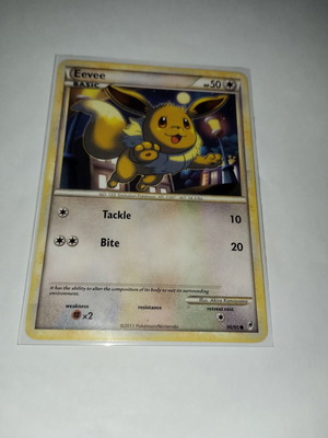 Eevee κάρτα Pokemon σαν καινούργιο