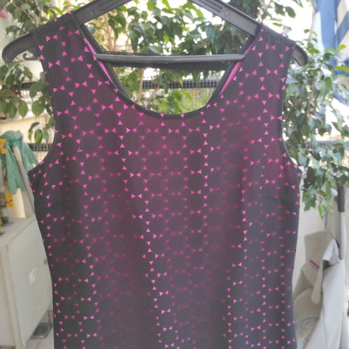 Estel midi sleeveless dress with geometric lace pattern, black and pink, size S 44