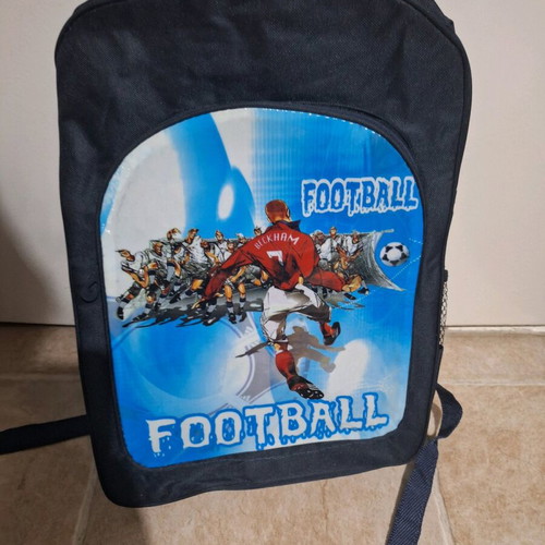 School bag football with central and side compartments