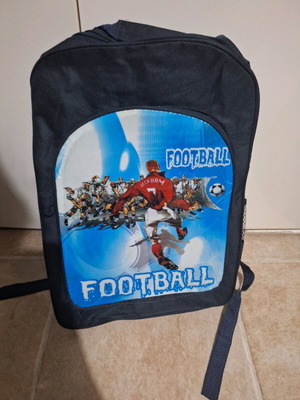School bag football with central and side compartments