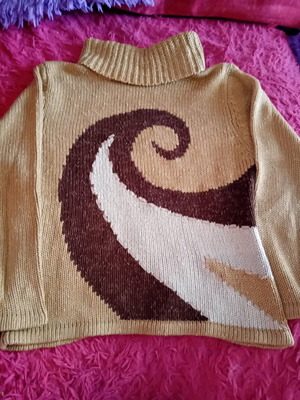 Pullover in excellent condition