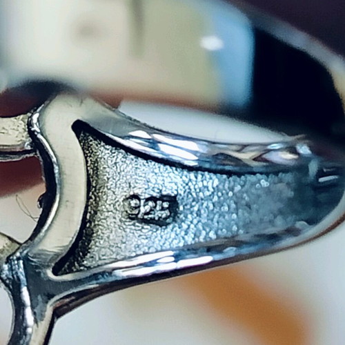 Silver large ring like new