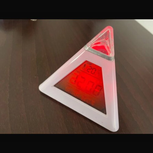 Digital table alarm clock like new