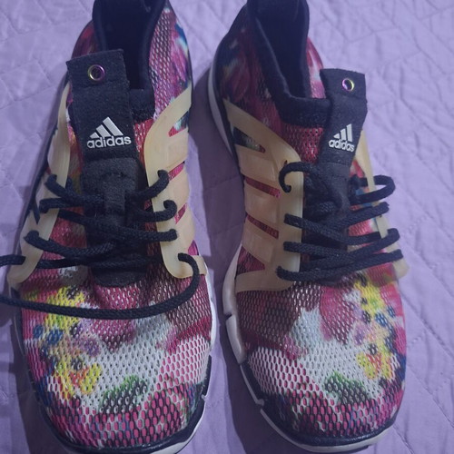 Adidas athletic shoes used, size 37 1/3, multicolor
