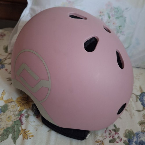Scoot & Ride Kids Helmet XXS-S Rose with LED Light like new