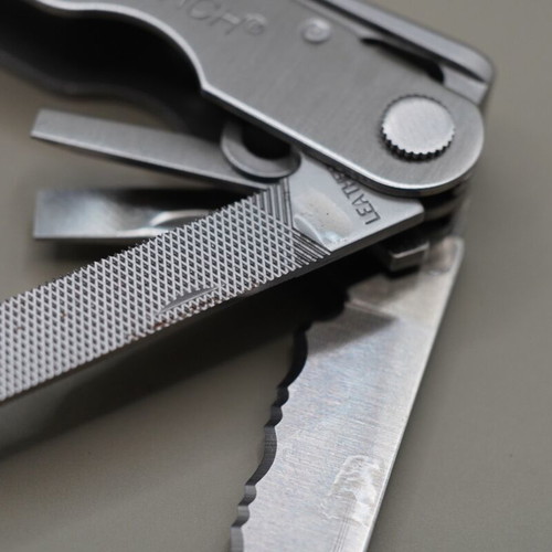 Leatherman Crunch new with leather sheath and box