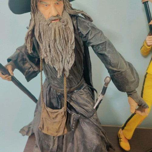 NECA Gandalf figure scale 1/4 48 cm like new