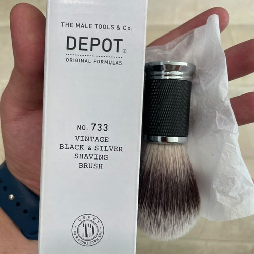 Depot No. 733 Vintage Black & Silver Shaving Brush new