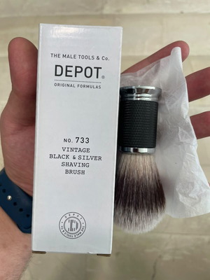 Depot No. 733 Vintage Black & Silver Shaving Brush new