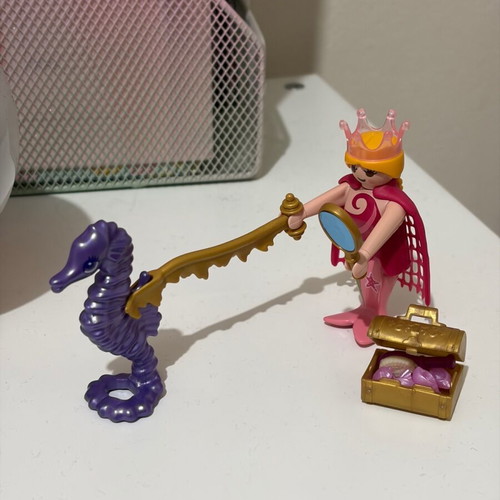 Playmobil 4818 Ocean Mermaid Princess with purple seahorse like new