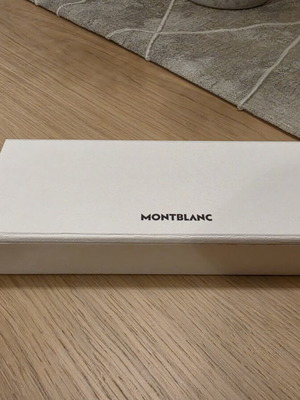 Montblanc StarWalker BlackCosmos Precious Resin pen