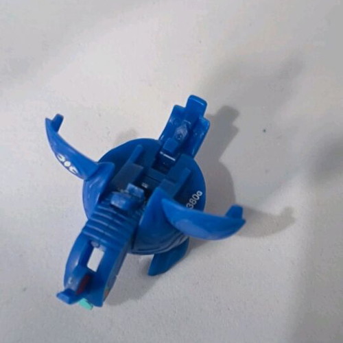 Bakugan B1 Aquos Skyress like new, rare no paint