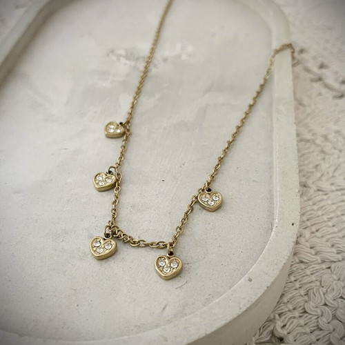Necklace with hanging hearts, stainless steel, gold color, new