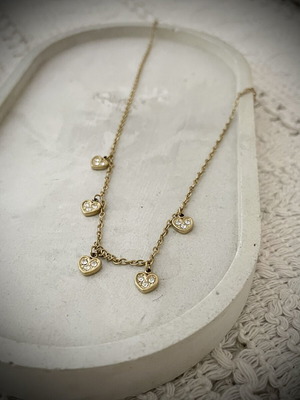 Necklace with hanging hearts, stainless steel, gold color, new