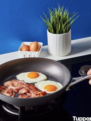 Cottage Frying Pan 28cm new with Eterna nonstick coating