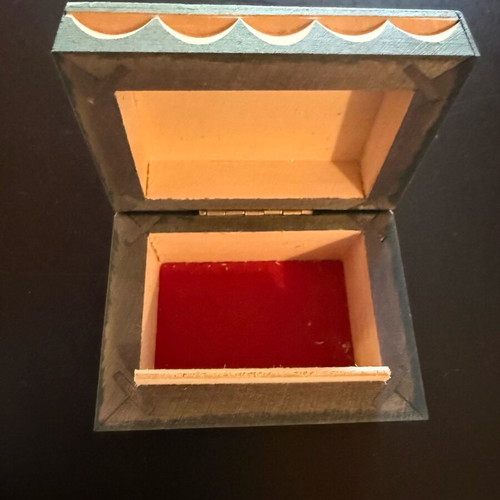 Wooden box like new