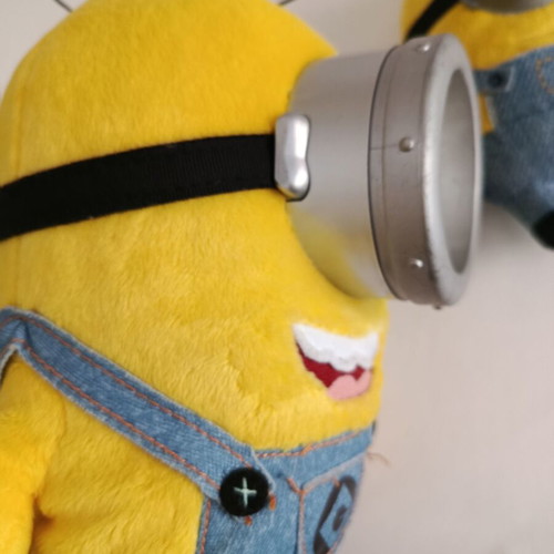 Minions Universal Studios plush set of 2 like new