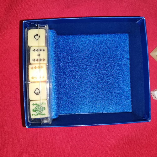Vintage Poker Dice Set Duty Free Club like new