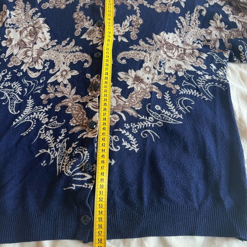 Wool jacket like new, blue with beige patterns, size L/XL