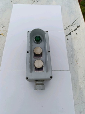 Collectible start stop push button used with safety caps