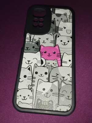 Xiaomi Redmi Note 11 & 11S phone case black with cute cats like new