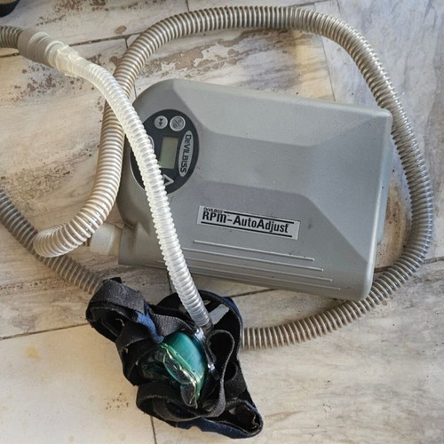 Sleep apnea device like new