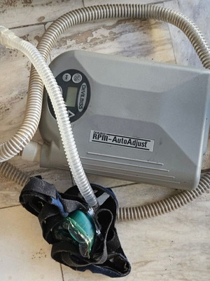 Sleep apnea device like new