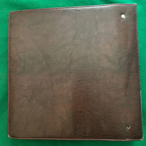 Collector album Game of Thrones cards like new, 300-350+ cards