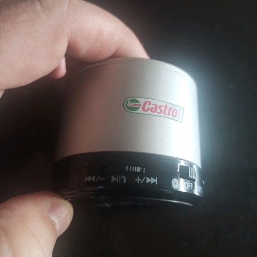 Bluetooth speaker used, portable