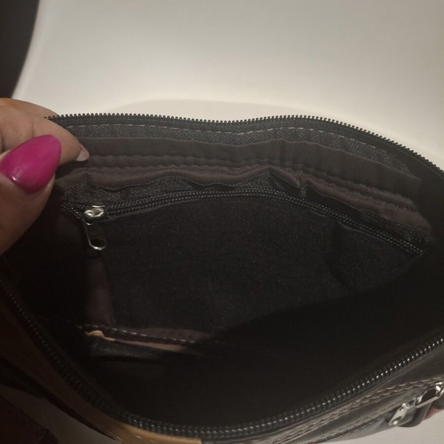 Women's crossbody bag like new, multicolor with 4 spacious compartments